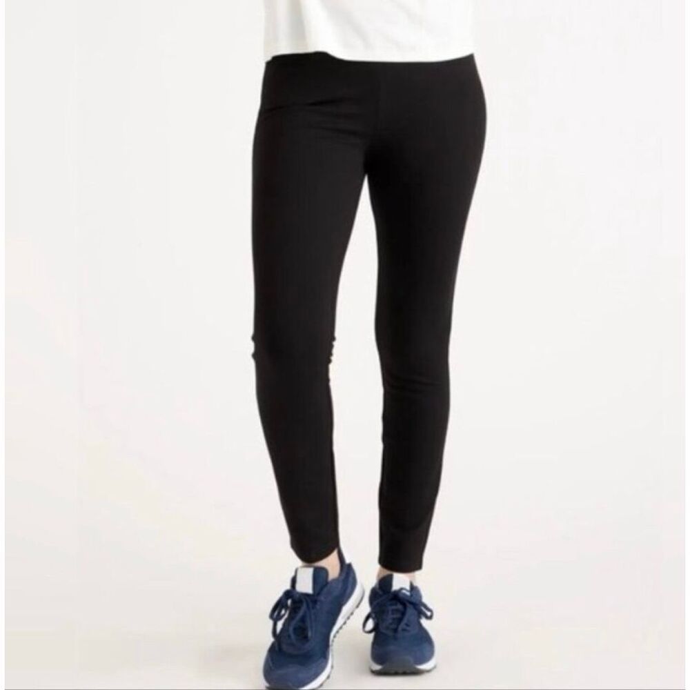 Quince Black Cropped Ponte Pants with Navy Shoes